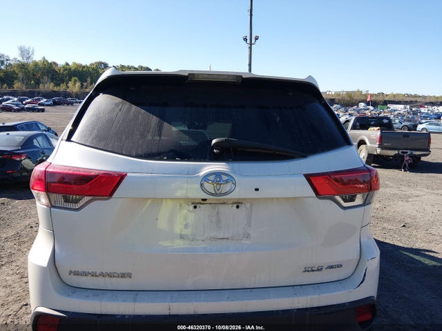 Продаж на аукціоні авто 2019 Toyota Highlander Xle, vin: 5TDJZRFH3KS601964, номер лоту: 46320370