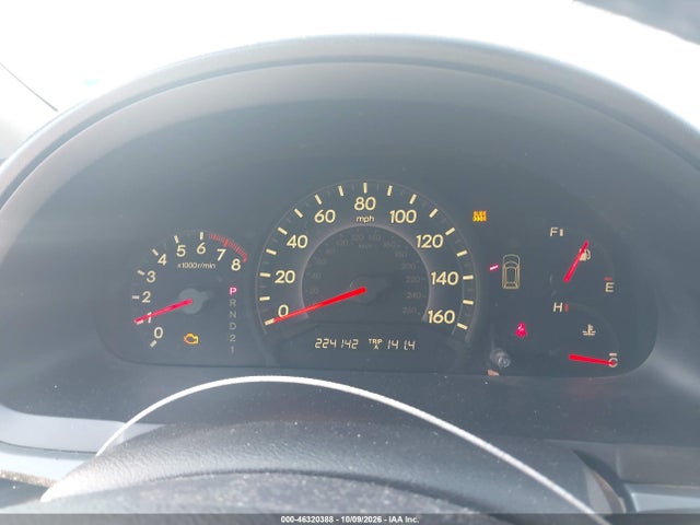 46320388 :رقم المزاد ، 5FNRL38656B410070 vin ، 2006 Honda Odyssey Ex-l مزاد بيع