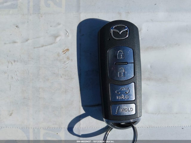 Продажа на аукционе авто 2016 Mazda Mazda3 I Sport, vin: JM1BM1U74G1277801, номер лота: 46320437