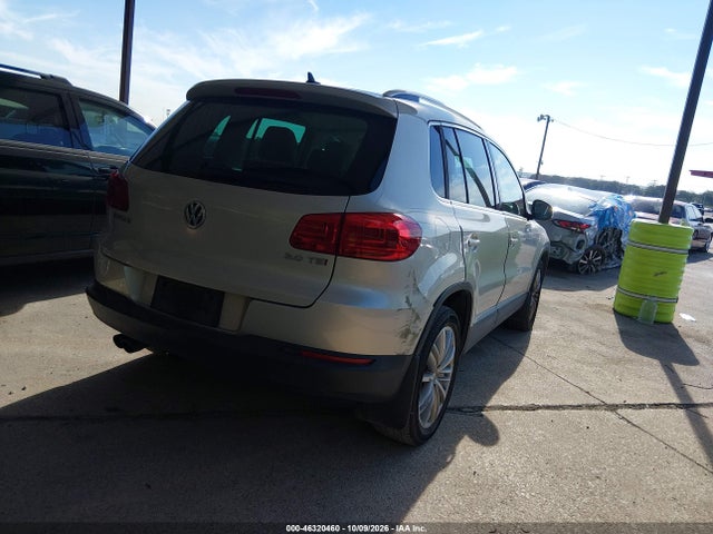 2015 Volkswagen Tiguan Sel მანქანა იყიდება აუქციონზე, vin: WVGAV7AX6FW556034, აუქციონის ნომერი: 46320460
