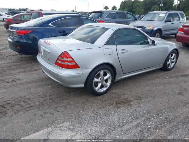 2001 Mercedes-benz Slk 320 მანქანა იყიდება აუქციონზე, vin: WDBKK65F81F224634, აუქციონის ნომერი: 46320516