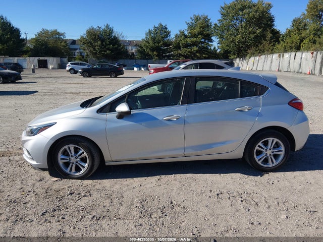 46320530 :رقم المزاد ، 3G1BE6SM3JS655169 vin ، 2018 Chevrolet Cruze Lt Auto مزاد بيع