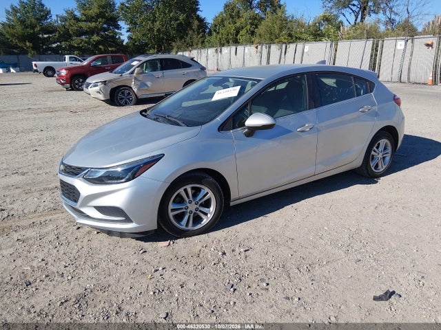 46320530 :رقم المزاد ، 3G1BE6SM3JS655169 vin ، 2018 Chevrolet Cruze Lt Auto مزاد بيع