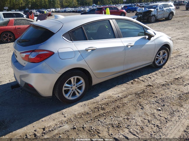 46320530 :رقم المزاد ، 3G1BE6SM3JS655169 vin ، 2018 Chevrolet Cruze Lt Auto مزاد بيع