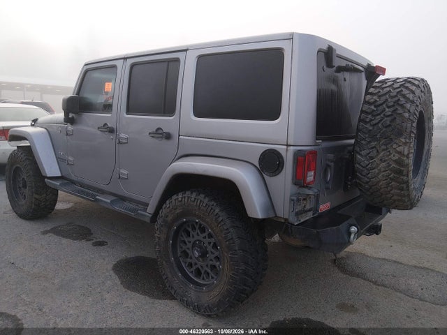 1C4BJWEG6GL152467 Jeep Wrangler Unlimited Sahara