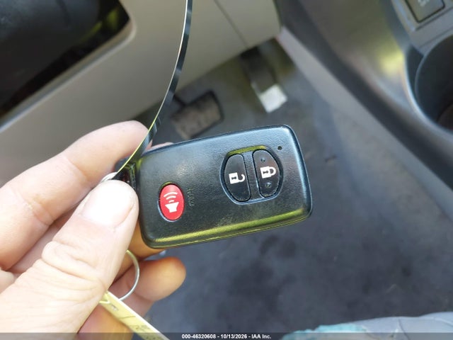 46320608 :رقم المزاد ، 2T3DK4DV3AW021687 vin ، 2010 Toyota Rav4 Ltd مزاد بيع