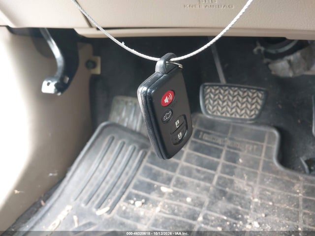 46320618 :رقم المزاد ، JTEDC3EH0D2011174 vin ، 2013 Toyota Highlander Hybrid Limited V6 مزاد بيع