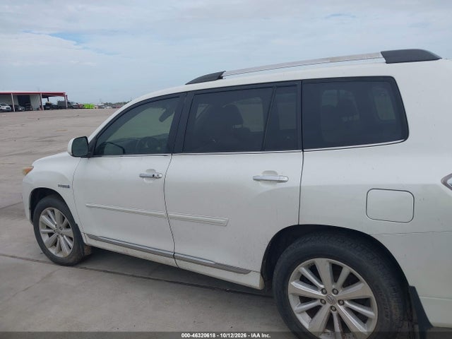 46320618 :رقم المزاد ، JTEDC3EH0D2011174 vin ، 2013 Toyota Highlander Hybrid Limited V6 مزاد بيع