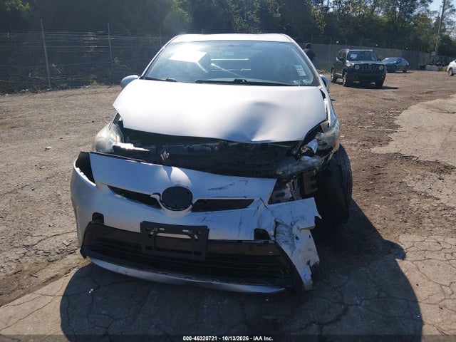46320721 :رقم المزاد ، JTDKN3DU0E0387147 vin ، 2014 Toyota Prius Three مزاد بيع