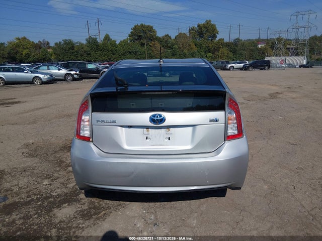 46320721 :رقم المزاد ، JTDKN3DU0E0387147 vin ، 2014 Toyota Prius Three مزاد بيع