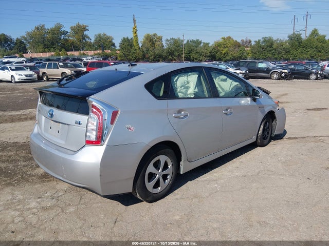 46320721 :رقم المزاد ، JTDKN3DU0E0387147 vin ، 2014 Toyota Prius Three مزاد بيع