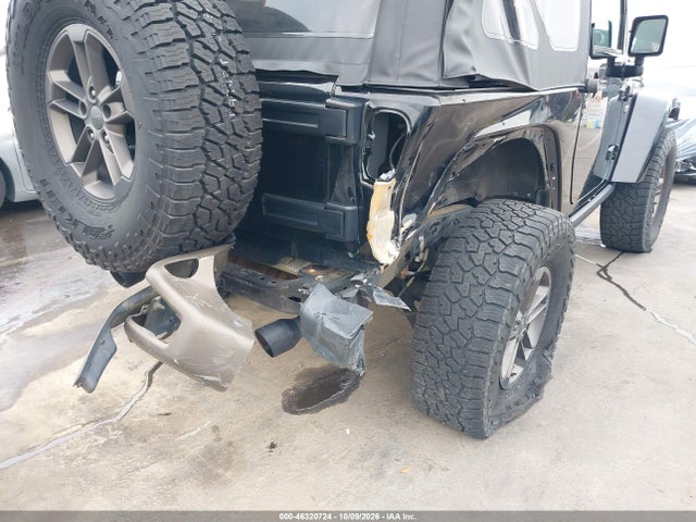 46320724 :رقم المزاد ، 1C4AJWBG6GL291661 vin ، 2016 Jeep Wrangler 75th Anniversary مزاد بيع