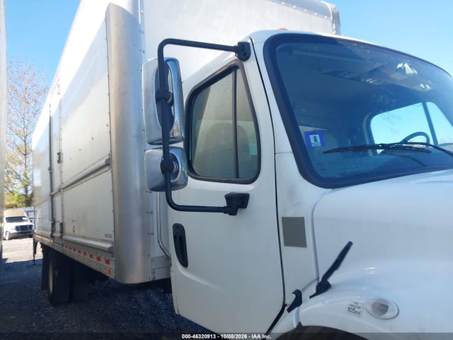 46320913 :رقم المزاد ، 3ALACWFC1NDMV4647 vin ، 2022 Freightliner M2 106 مزاد بيع