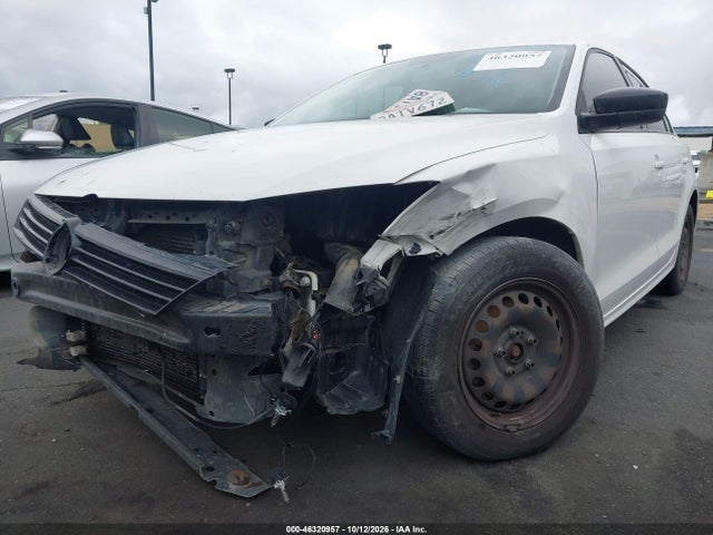 2014 Volkswagen Jetta 2.0l S მანქანა იყიდება აუქციონზე, vin: 3VW2K7AJ1EM304622, აუქციონის ნომერი: 46320957