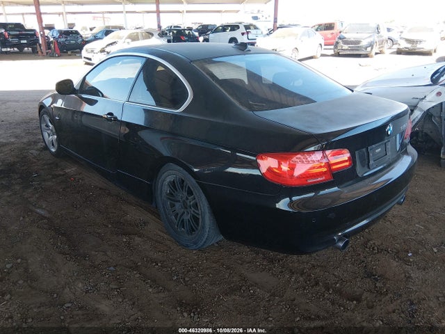 2011 Bmw 335i მანქანა იყიდება აუქციონზე, vin: WBAKG7C54BE801747, აუქციონის ნომერი: 46320986