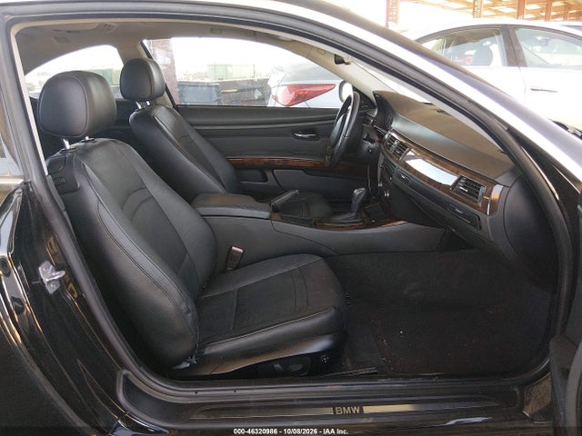 2011 Bmw 335i მანქანა იყიდება აუქციონზე, vin: WBAKG7C54BE801747, აუქციონის ნომერი: 46320986