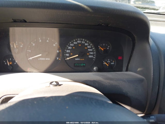 46321008 :رقم المزاد ، 1J4GW48S62C260277 vin ، 2002 Jeep Grand Cherokee Laredo مزاد بيع