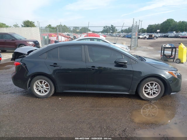 46321049 :رقم المزاد ، JTDEAMDE1NJ052805 vin ، 2022 Toyota Corolla Hybrid Le مزاد بيع