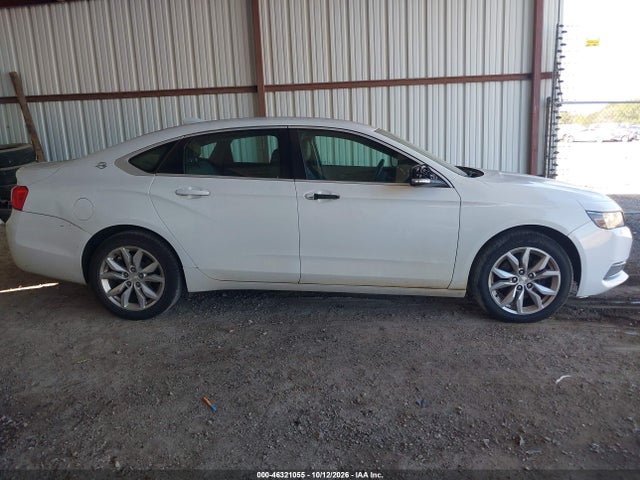 Chevrolet IMPALA 1LT 2017 2G1105SA2H9137832 Image 12