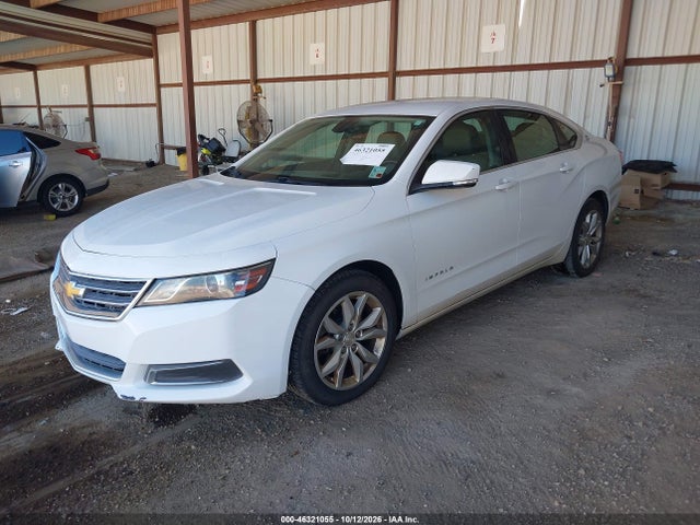 Chevrolet IMPALA 1LT 2017 2G1105SA2H9137832 Image 2