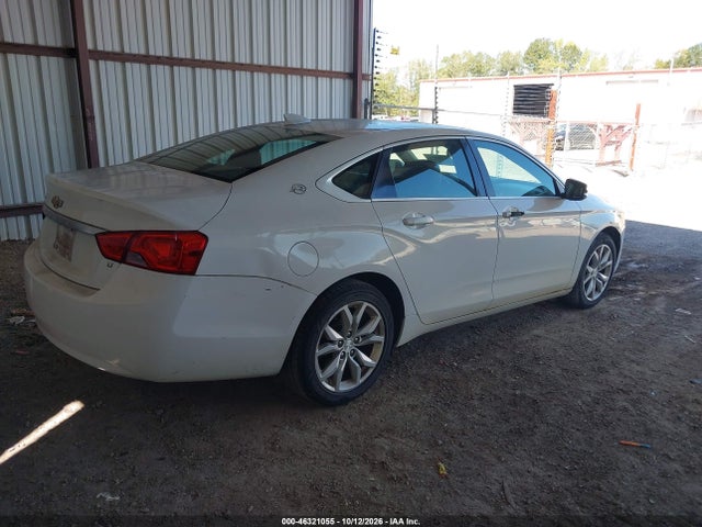 Chevrolet IMPALA 1LT 2017 2G1105SA2H9137832 Image 4