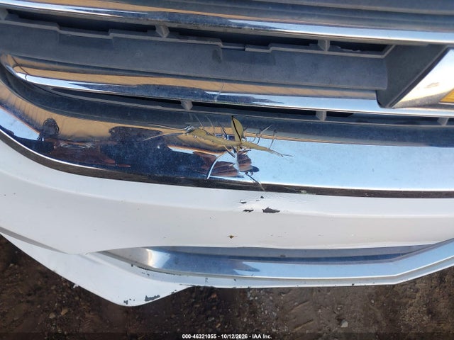 Chevrolet IMPALA 1LT 2017 2G1105SA2H9137832 Image 6