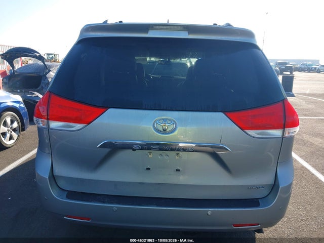 5TDYK3DC7ES499452 Toyota Sienna Limited V6 7 Passenger