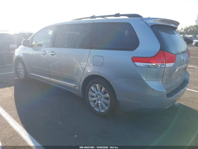 5TDYK3DC7ES499452 Toyota Sienna Limited V6 7 Passenger