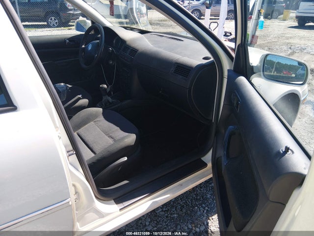 46321099 :رقم المزاد ، 3VWSR69M95M047987 vin ، 2005 Volkswagen Jetta Gls Tdi مزاد بيع