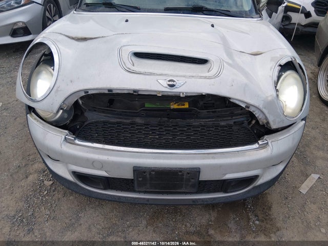2011 Mini Cooper S მანქანა იყიდება აუქციონზე, vin: WMWSV3C55BTY22035, აუქციონის ნომერი: 46321142
