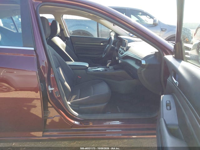 1N4BL4DV7SN364781 Nissan Altima Sv Fwd