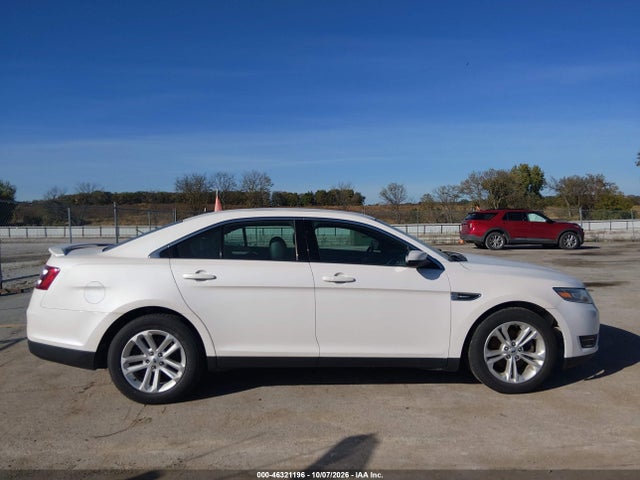 2019 Ford Taurus Sel მანქანა იყიდება აუქციონზე, vin: 1FAHP2E8XKG105685, აუქციონის ნომერი: 46321196