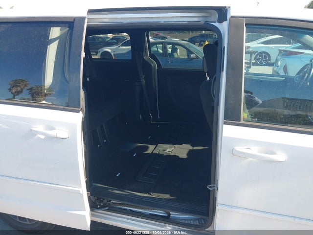 Aukcja sprzedaży 2015 Dodge Grand Caravan Se, vin: 2C4RDGBG2FR580557, numer aukcji: 46321329