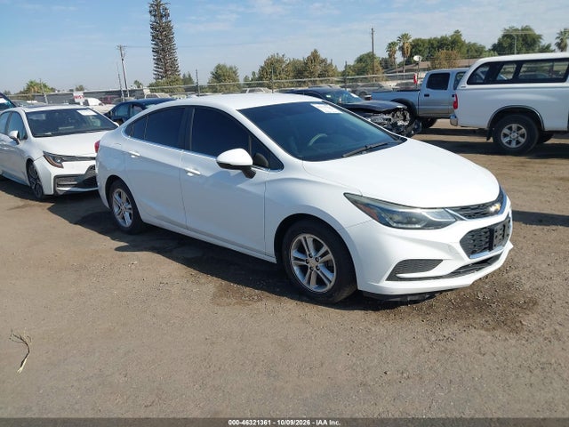 46321361 :رقم المزاد ، 1G1BE5SM8J7177808 vin ، 2018 Chevrolet Cruze Lt Auto مزاد بيع
