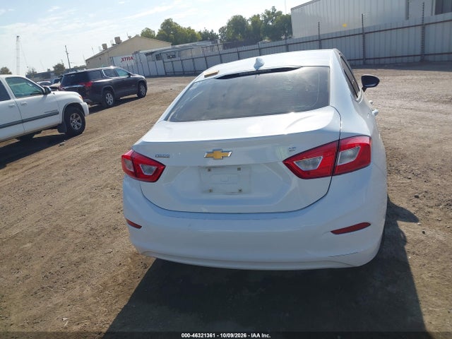 Aukcja sprzedaży 2018 Chevrolet Cruze Lt Auto, vin: 1G1BE5SM8J7177808, numer aukcji: 46321361