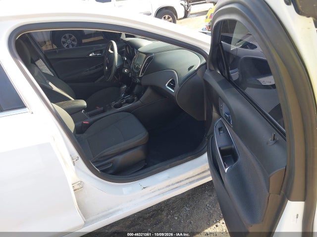 Aukcja sprzedaży 2018 Chevrolet Cruze Lt Auto, vin: 1G1BE5SM8J7177808, numer aukcji: 46321361
