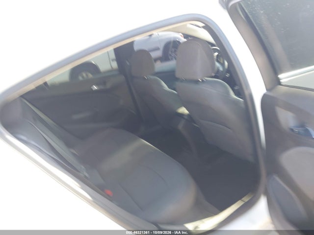 Aukcja sprzedaży 2018 Chevrolet Cruze Lt Auto, vin: 1G1BE5SM8J7177808, numer aukcji: 46321361