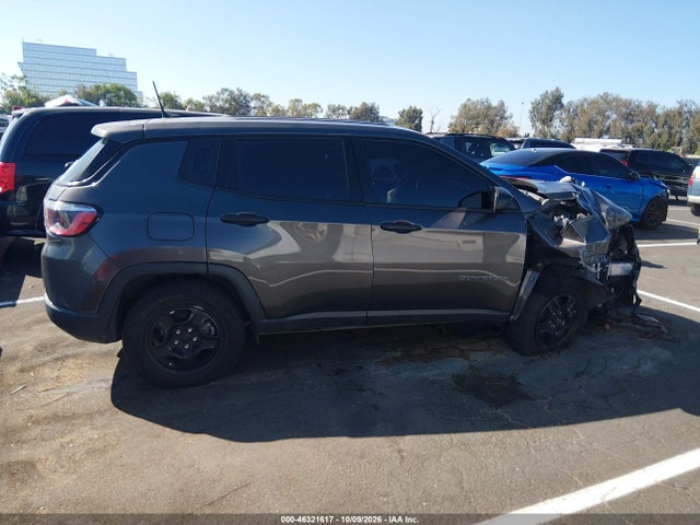 46321617 :رقم المزاد ، 3C4NJCAB0MT538808 vin ، 2021 Jeep Compass Sport Fwd مزاد بيع