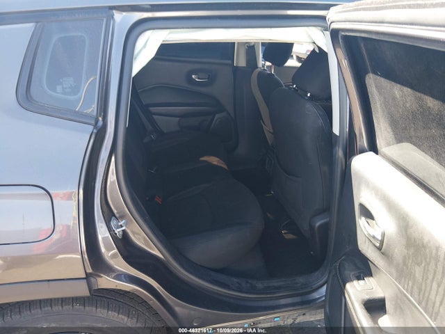 46321617 :رقم المزاد ، 3C4NJCAB0MT538808 vin ، 2021 Jeep Compass Sport Fwd مزاد بيع