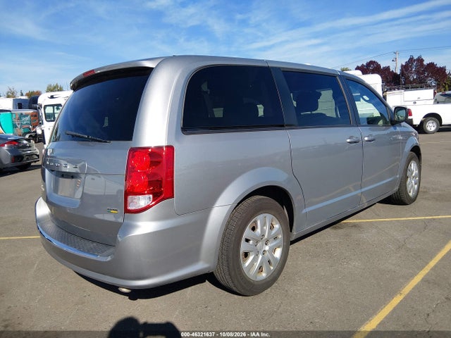 Dodge Grand Caravan Se 2018 2C4RDGBG0JR313099 Image 4