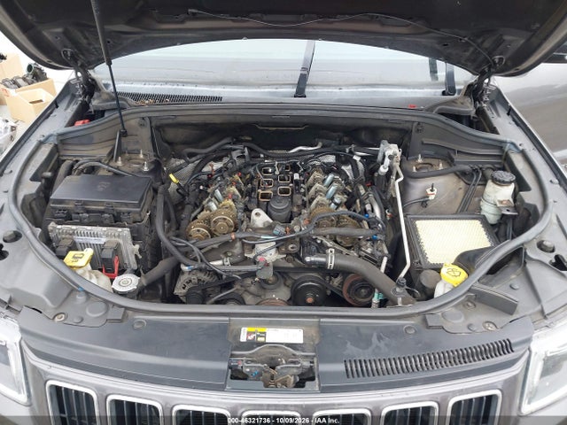 1C4RJFBG0EC588523 Jeep Grand Cherokee Limited