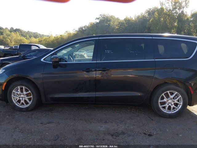 46321793 :رقم المزاد ، 2C4RC1BG7PR560547 vin ، 2023 Chrysler Pacifica Touring L مزاد بيع