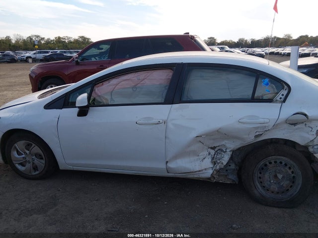 46321891 :رقم المزاد ، 19XFB2F57DE044769 vin ، 2013 Honda Civic Lx مزاد بيع