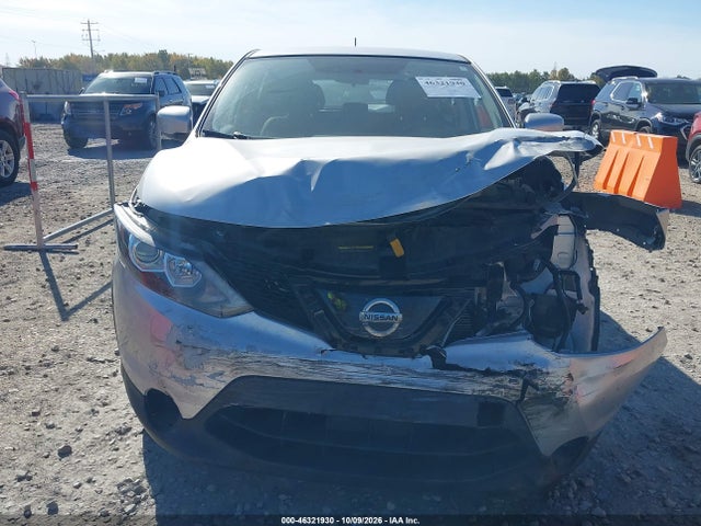 2018 Nissan Rogue Sport S მანქანა იყიდება აუქციონზე, vin: JN1BJ1CR2JW294458, აუქციონის ნომერი: 46321930