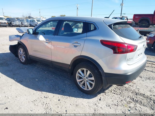 2018 Nissan Rogue Sport S მანქანა იყიდება აუქციონზე, vin: JN1BJ1CR2JW294458, აუქციონის ნომერი: 46321930
