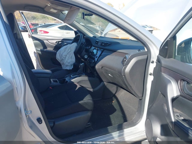 2018 Nissan Rogue Sport S მანქანა იყიდება აუქციონზე, vin: JN1BJ1CR2JW294458, აუქციონის ნომერი: 46321930