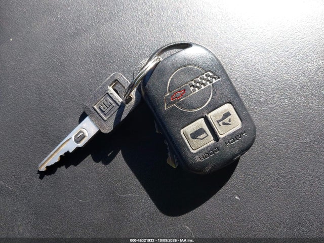 46321932 :رقم المزاد ، 1G1YY22P6R5110237 vin ، 1994 Chevrolet Corvette مزاد بيع