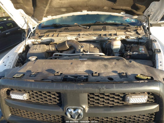 46321948 :رقم المزاد ، 3C6TR4HT4GG221638 vin ، 2016 Ram 2500 Tradesman مزاد بيع
