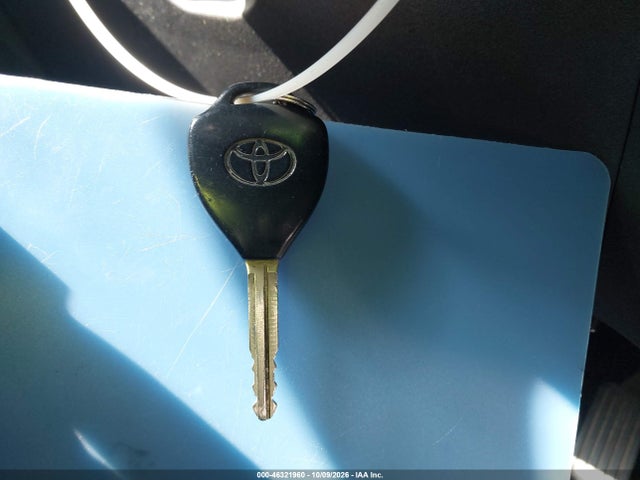 2010 Toyota Yaris მანქანა იყიდება აუქციონზე, vin: JTDJT4K31A5319647, აუქციონის ნომერი: 46321960