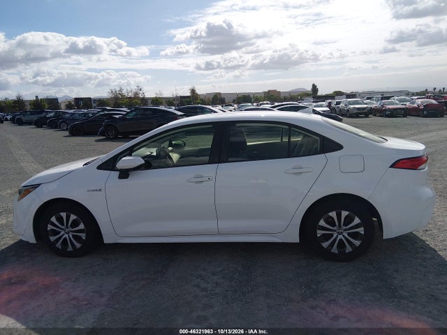 Продаж на аукціоні авто 2021 Toyota Corolla Hybrid Le, vin: JTDEAMDE0MJ011354, номер лоту: 46321963